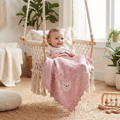 Couverture bebe tricot rose poudre ours brodé bebe balançoire sourit 