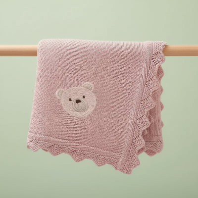 Couverture bebe tricot rose Poudré ours brodé rack fond vert pâle