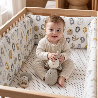 Tour de lit chiffres animaux bébé souriant doudou lit bois